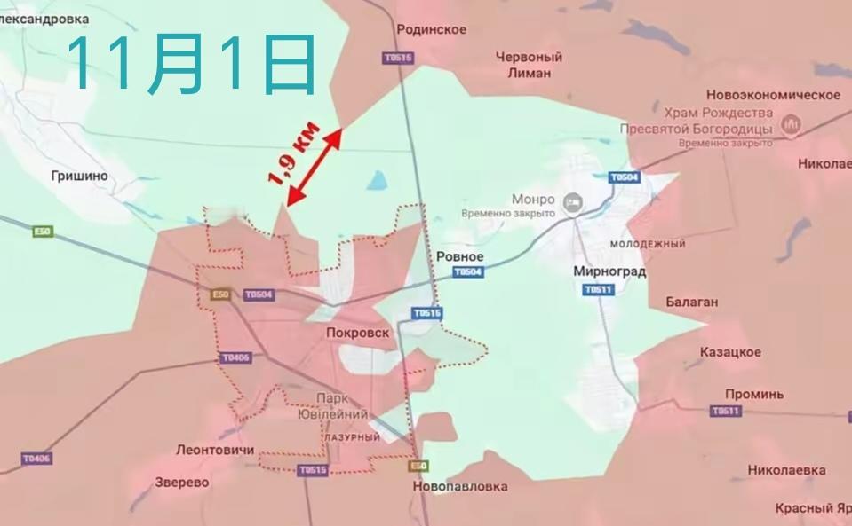 看看红军城这两天的态势图变化吧。11月1日，红军城西北方向俄军合围缺口还有1.
