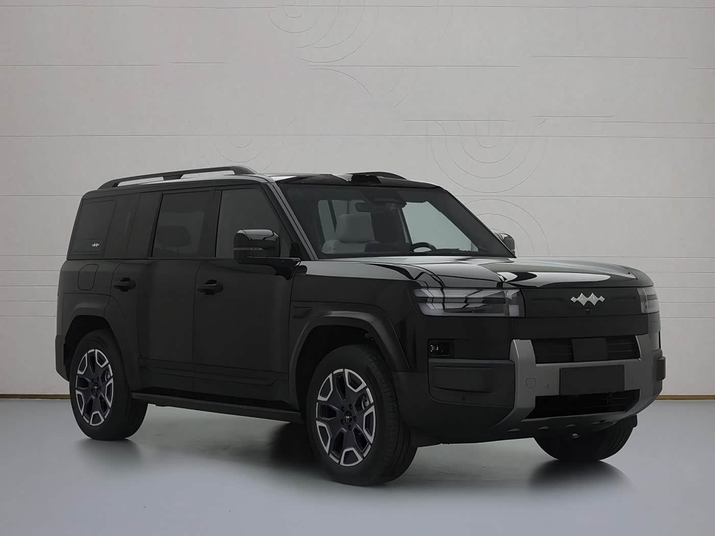 车市观察不带大梁的方程豹7卖的非常不错，过去这个尺寸的很多方盒子SUV都采用了