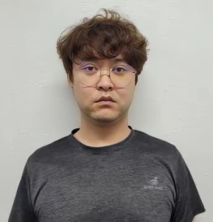 杀害女留学生的韩国老师郑昌圣，被警察证实和被害女孩是恋人关系，这下最尴尬的只怕是