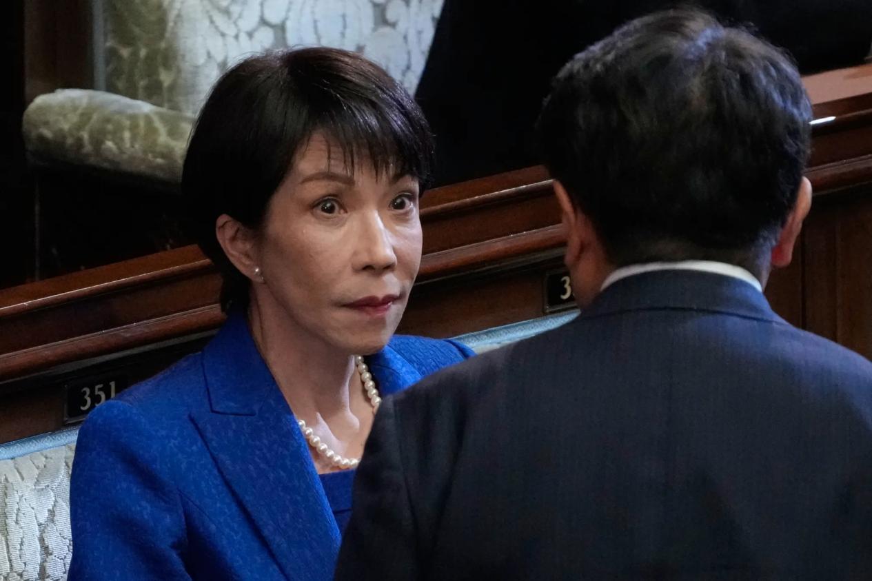 特朗普和高市早苗爆发争吵，直插日本心窝子。 说实话，这条消息最诡异的地方根本