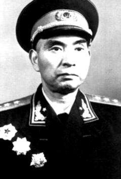 1967年，杨勇遭遇革职，他亲手培养的两名心腹爱将竟当场翻脸，不仅当众对他恶语相