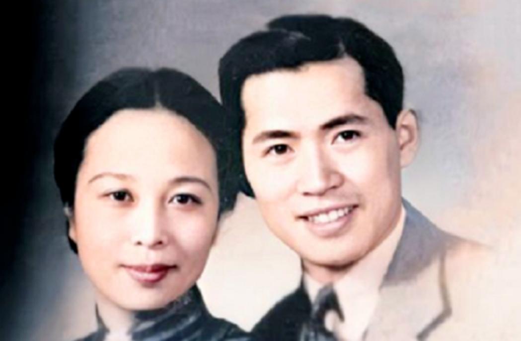 1921年，36岁的陆英生完14个孩子后，走到了生命的最后关头。她把所有保姆都叫