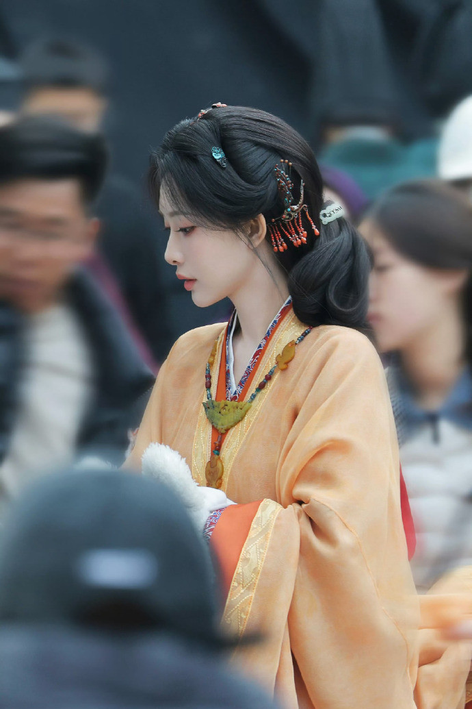 王鹤棣孟子义颜值气场双双在线将门独后大事很妙将门独后大事很妙，王鹤棣孟子义颜值气