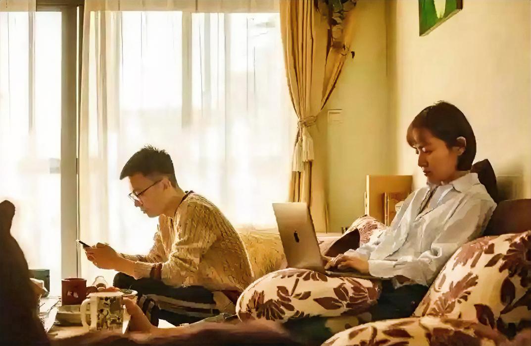 人到中年，女人为什么拒绝过夫妻生活？一个50岁女人说了大实话。其实不管什么年