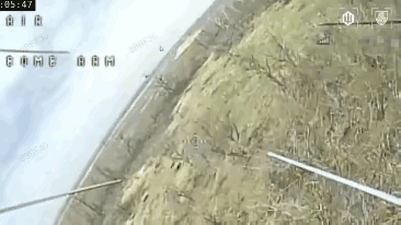 从俄罗斯卡52直升机刚刚被乌克兰无人机猎杀看俄乌战争打到今天别小瞧乌克兰的韧劲和