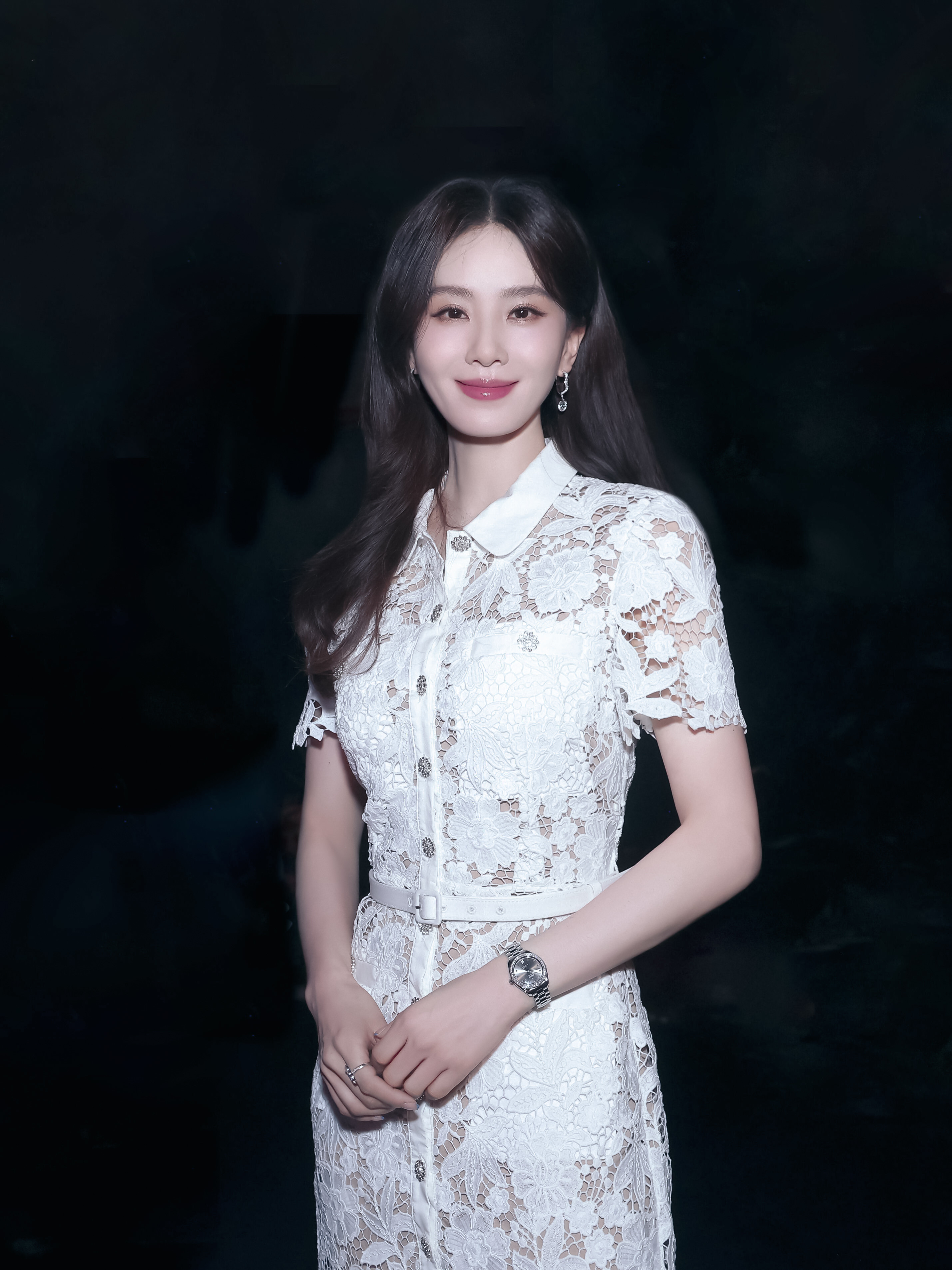 边调色边感慨sp真是捡到宝了蕾丝穿在刘诗诗身上真的好优雅好温柔高贵典雅的大家闺秀