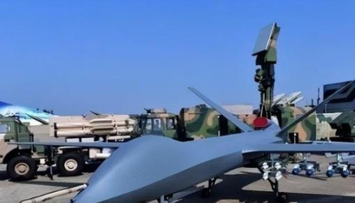 俄专家评价：中国很多武器性能超过美国，但都有一个共同缺点！中国造的新式武器越来越