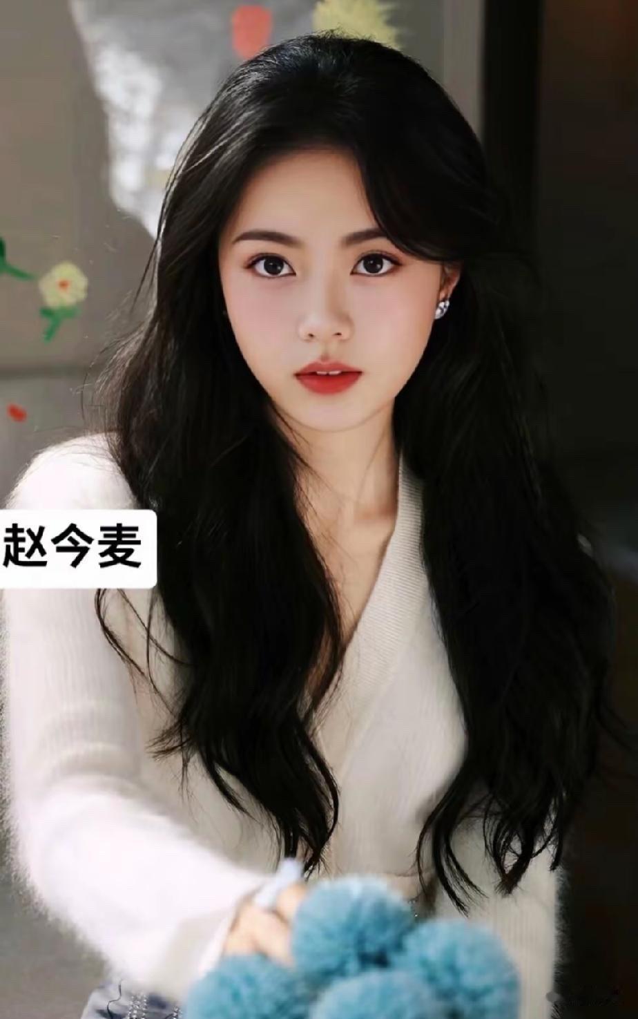 谭松韵、杨幂、刘亦菲、赵今麦……9位女明星颜值PK，谁是你心中的“最美”？要