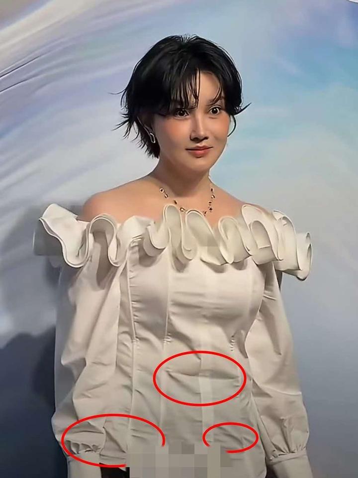 陈小纭没结婚，我不奇怪，她大变样了，我也不奇怪，我奇怪的是，她好歹也是个二线
