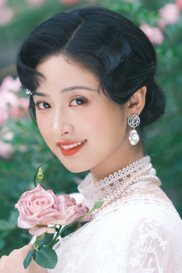 “民国风”沈月——这简直是“画中美人”！