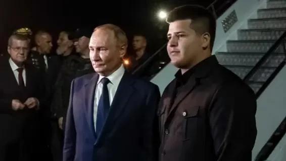 车臣共和国的王位之争可能又有悬念。近日据车臣媒体爆料，俄罗斯总统普京在一次非正式