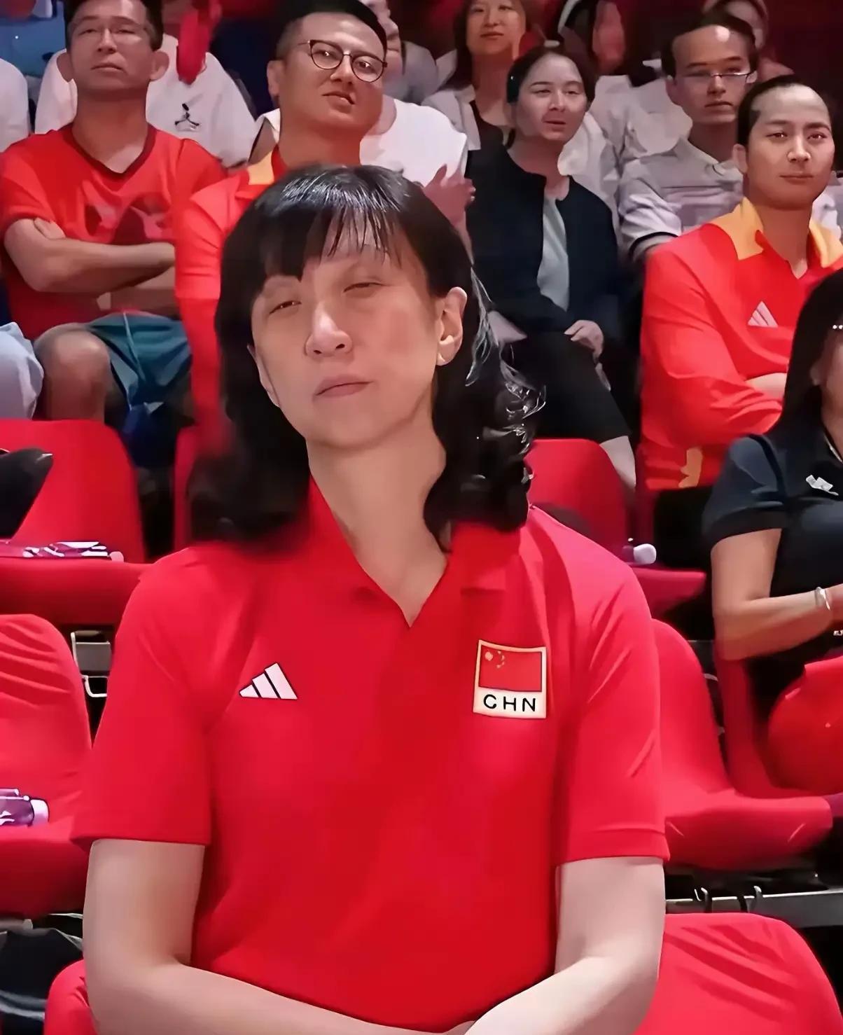随笔。世锦赛中国止步十六强。其实球迷们早有准备。因为热爱