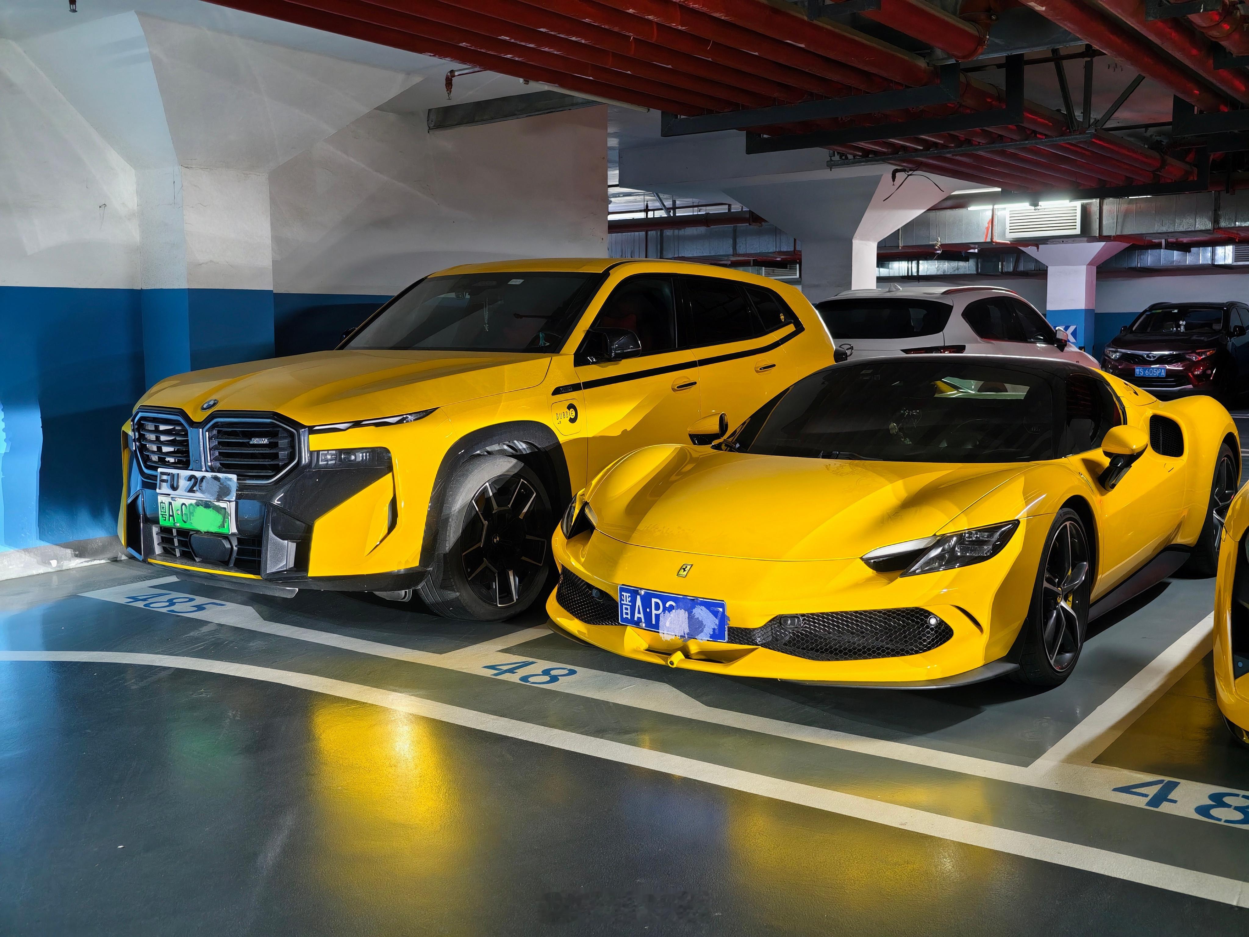 这次在深圳，体验了全国唯一保时捷TaycanturboS！里里外外全定制，选