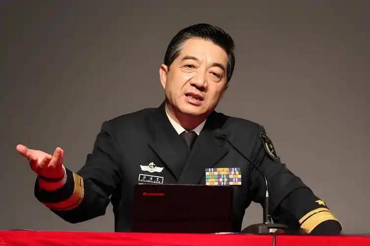 这盘博弈，美国不敢轻易开战！军事专家张召忠曾一语道破，美国要是为台岛和中国在台海