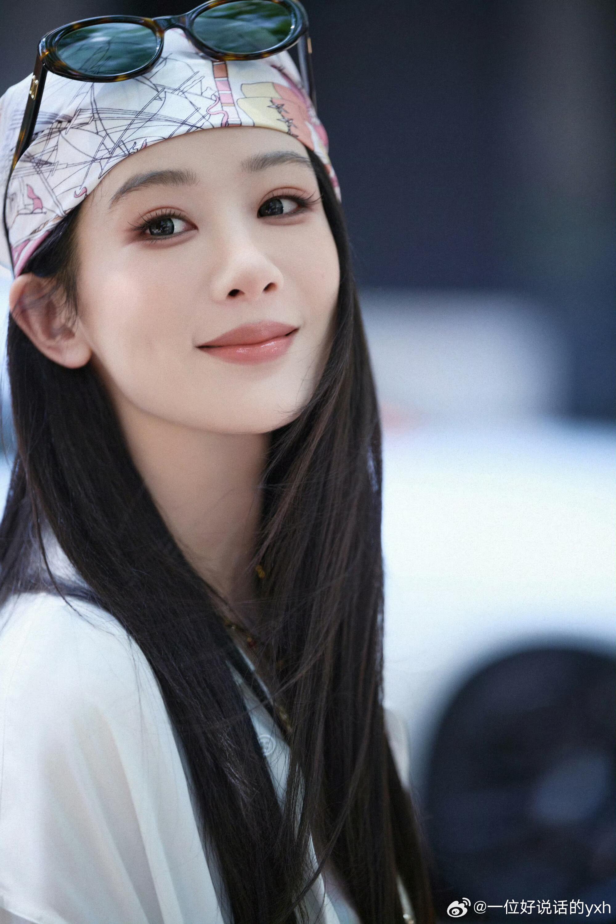 妈妈呀！我的天老爷！视后杨紫这也太美了吧！杨紫