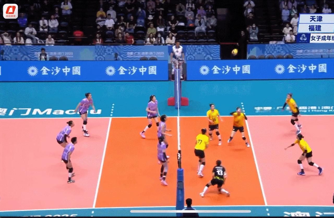 庄宇珊蜕变了，单局13分😯😯第一局24扣13中0失误被拦啊，阿庄怎么