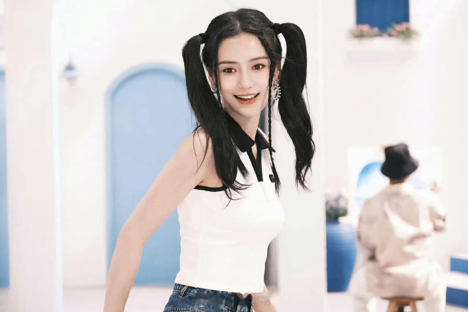 杨颖双马尾太娃娃气了​​​​