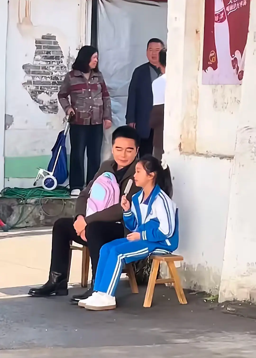 这是哪个明星？一句话证明你认识他！