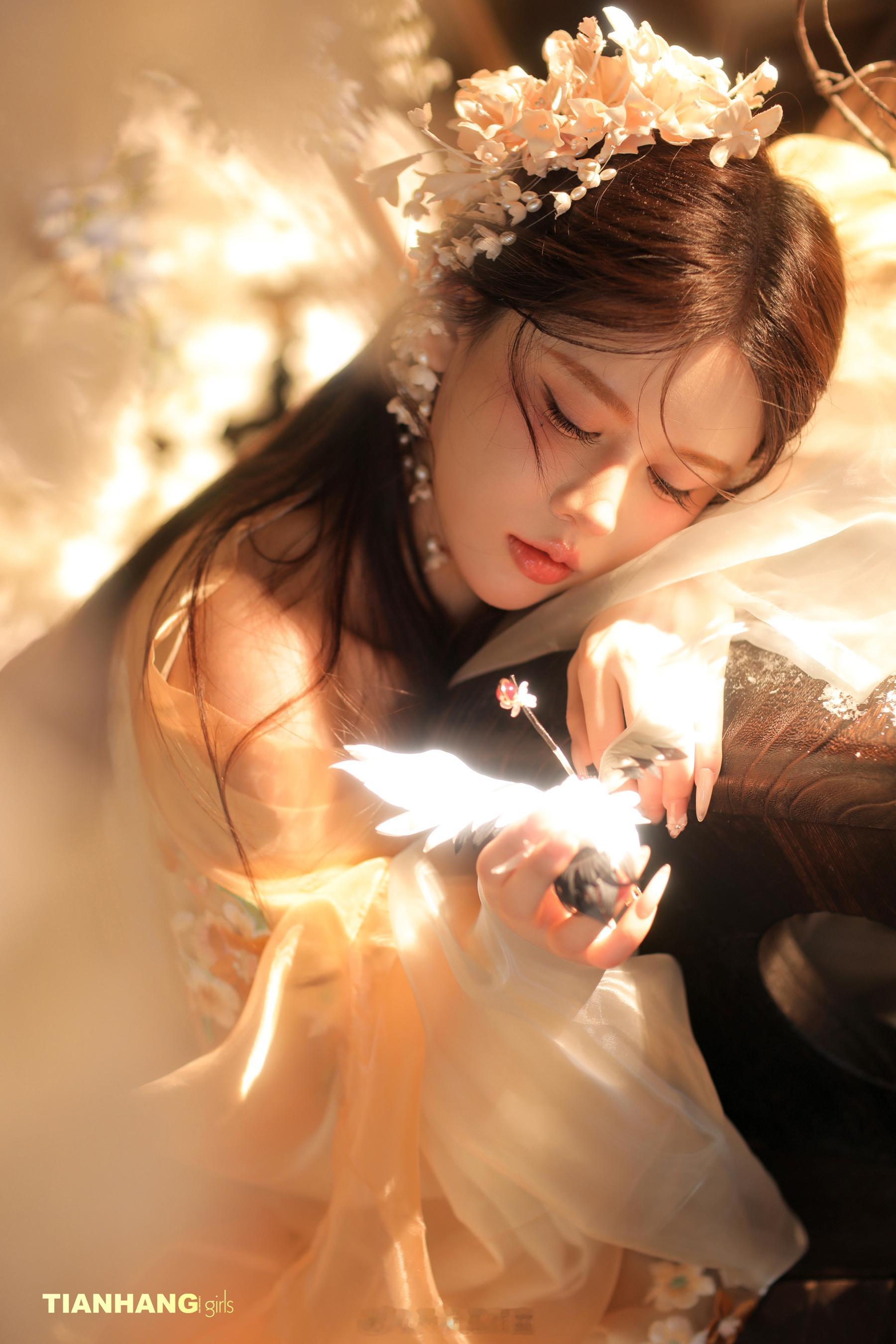 ✨客片分享🎐用汉服的轮廓勾勒当代的东方美学💫天航工作室新中式纯欲汉服东方美