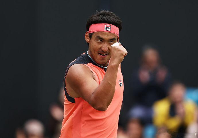 🎾🇭🇰黄泽林逆转晋级资格赛第二轮，🇨🇳布云朝克特🇨🇳袁悦🇨🇳郭