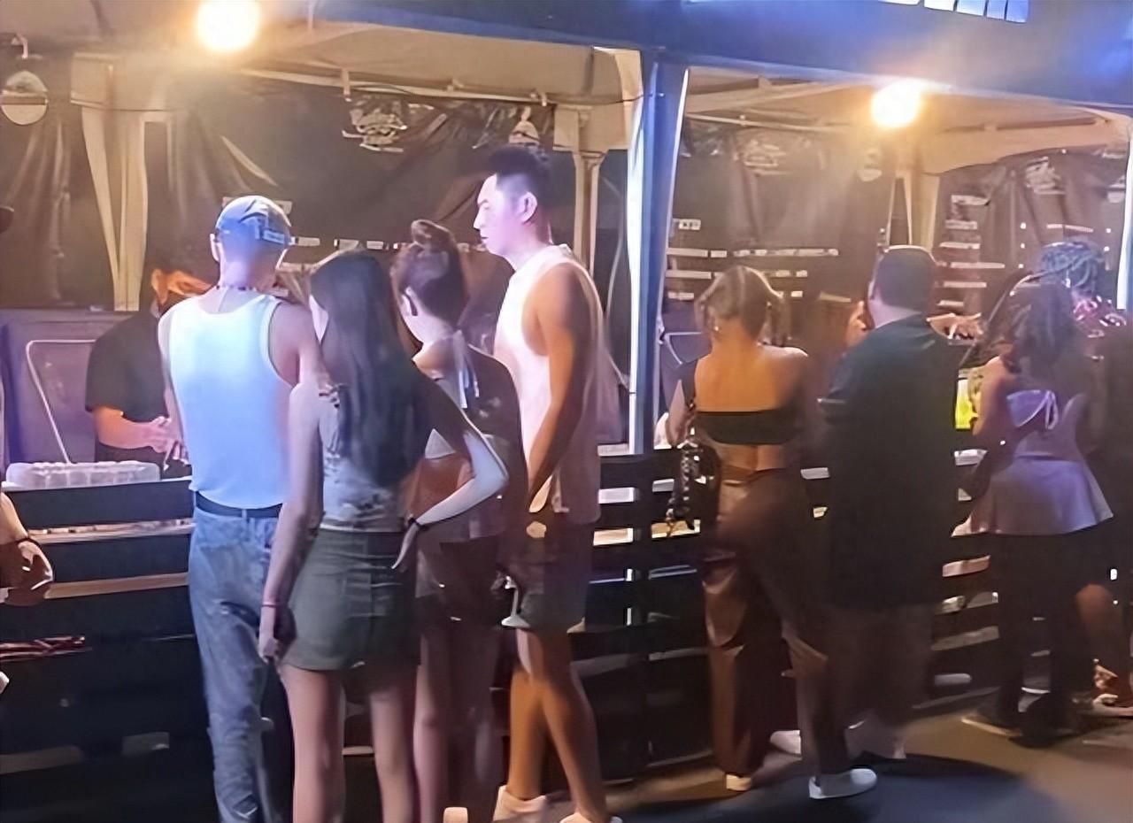 在这个世界上，有些帽子没人愿意戴的。比如，“全球出轨率第一”这顶绿帽子。但这顶帽