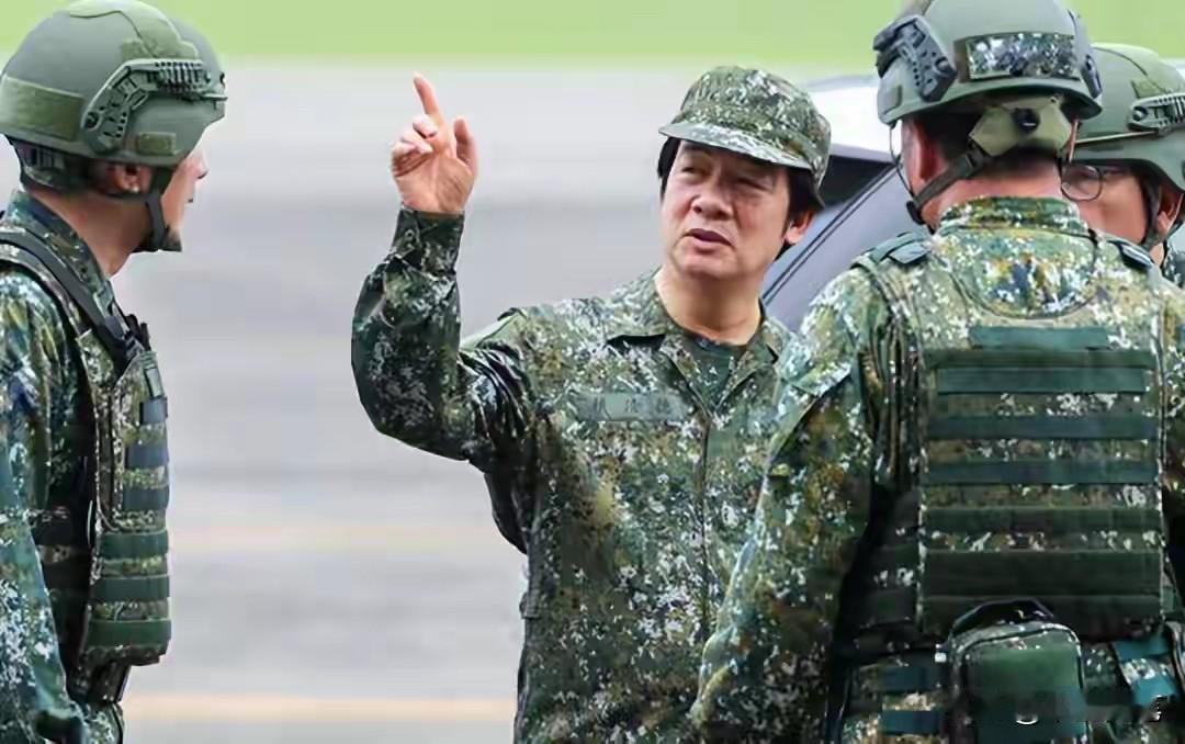 台湾的军事实力与大陆相比，那可是天壤之别，但“台独”为什么不怕呢？别说“台独