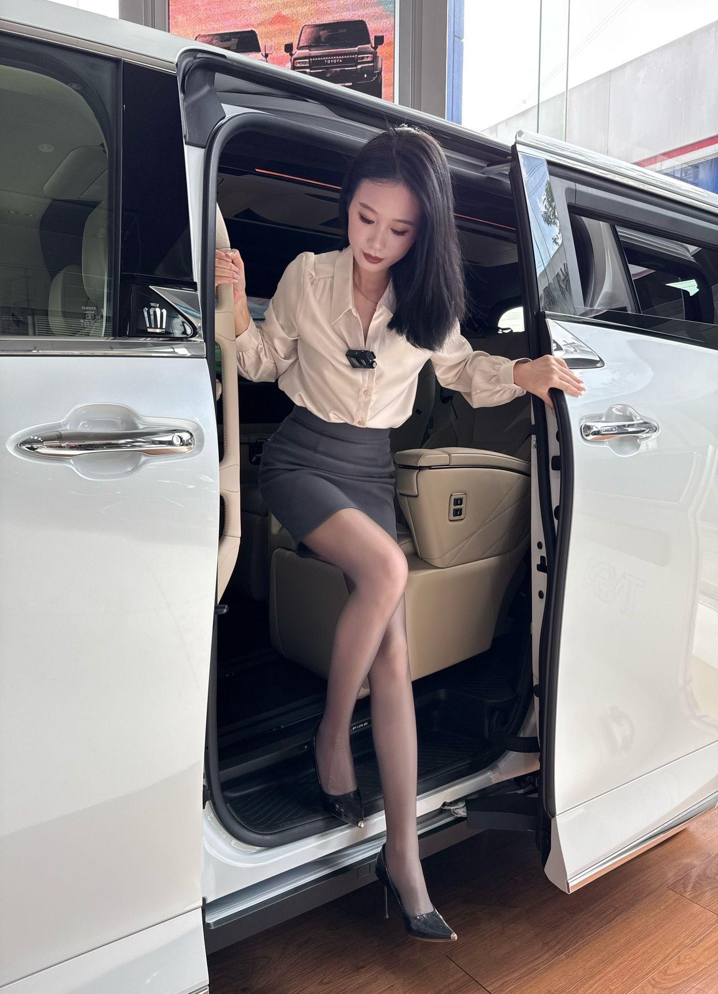 商务车的精髓都在中间座椅​​​