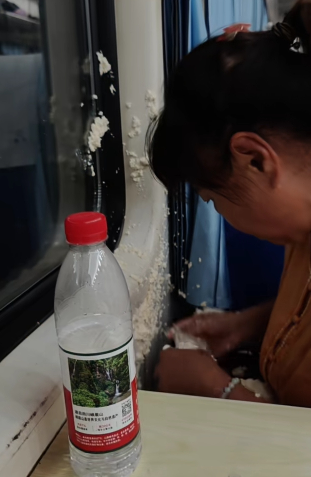 “假如我伪善一辈子”