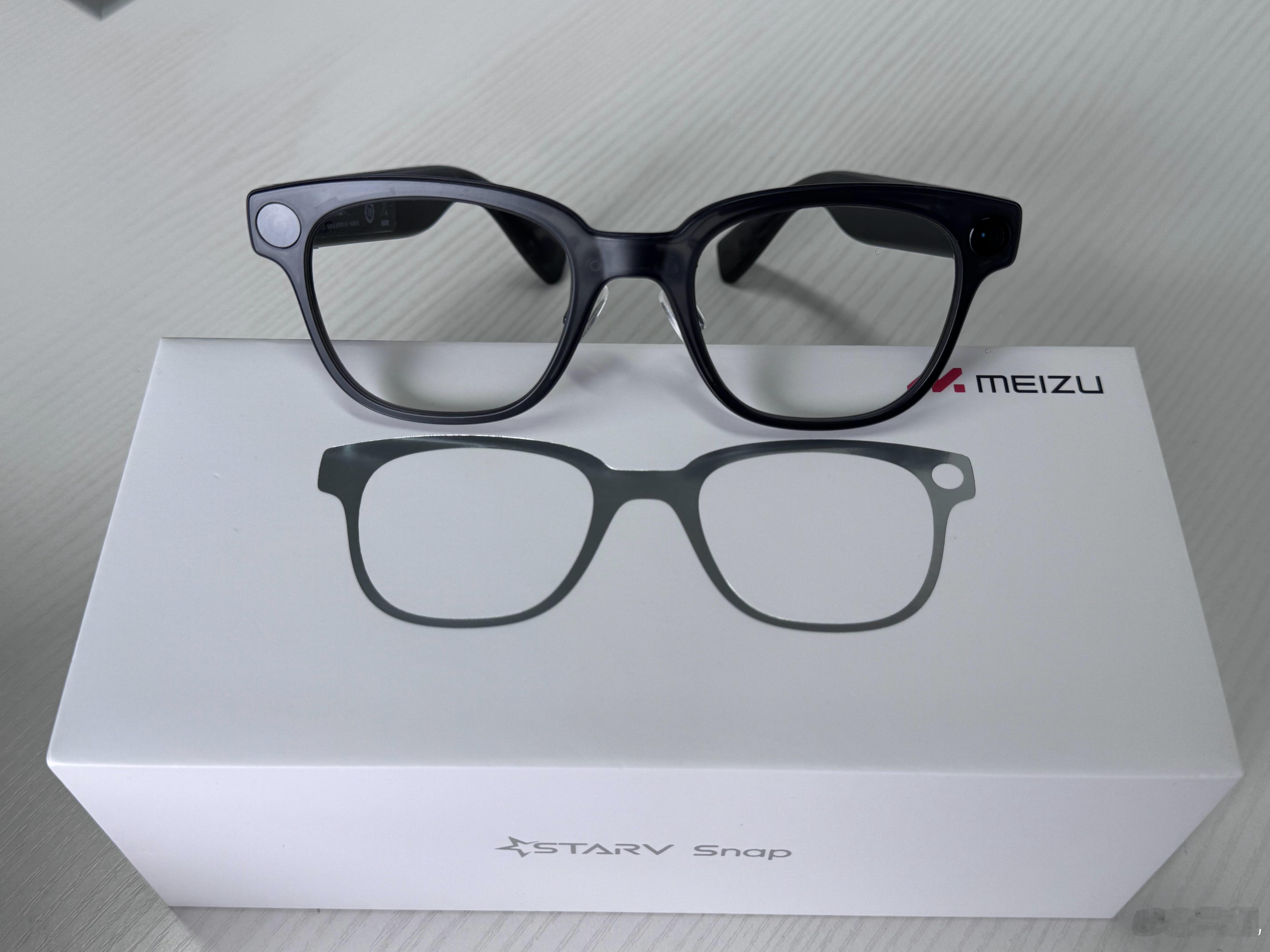 科代表：说破产的是造谣。不出新手机了，不搞硬件了，专门搞软件Flyme。用过它的