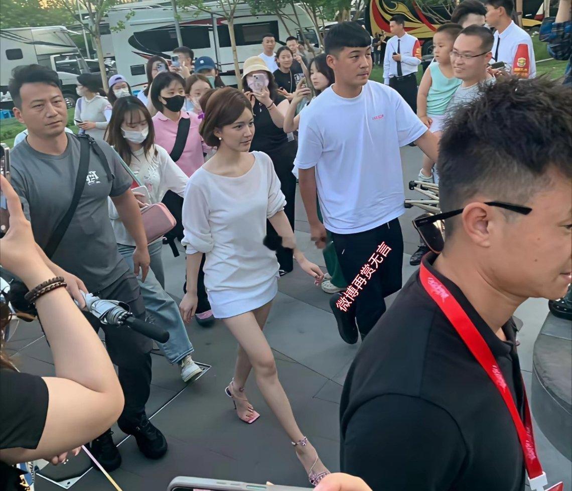 居然有人说她是四大普女，这状态还不绝美？