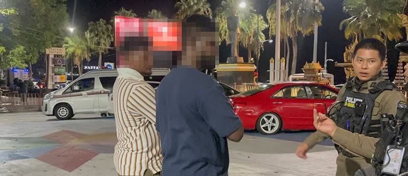 泰国芭堤雅发生了一起极罕见的报警，可以说从未有过的事件，一名印度男子将一名酒吧女