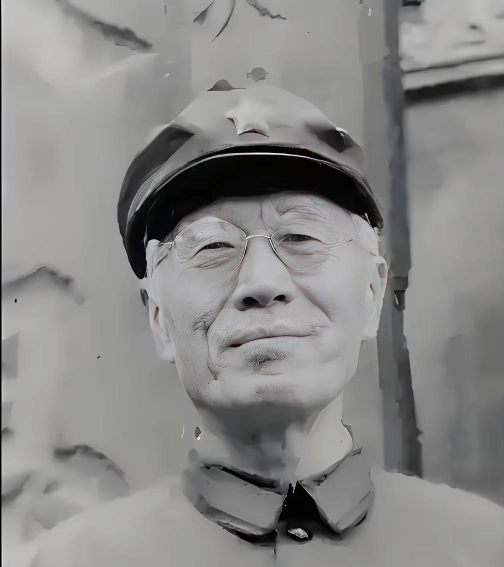 1942年，万毅被捕，蒋介石下令杀了他，万毅知道后，趁看守不注意，翻墙逃走了，谁