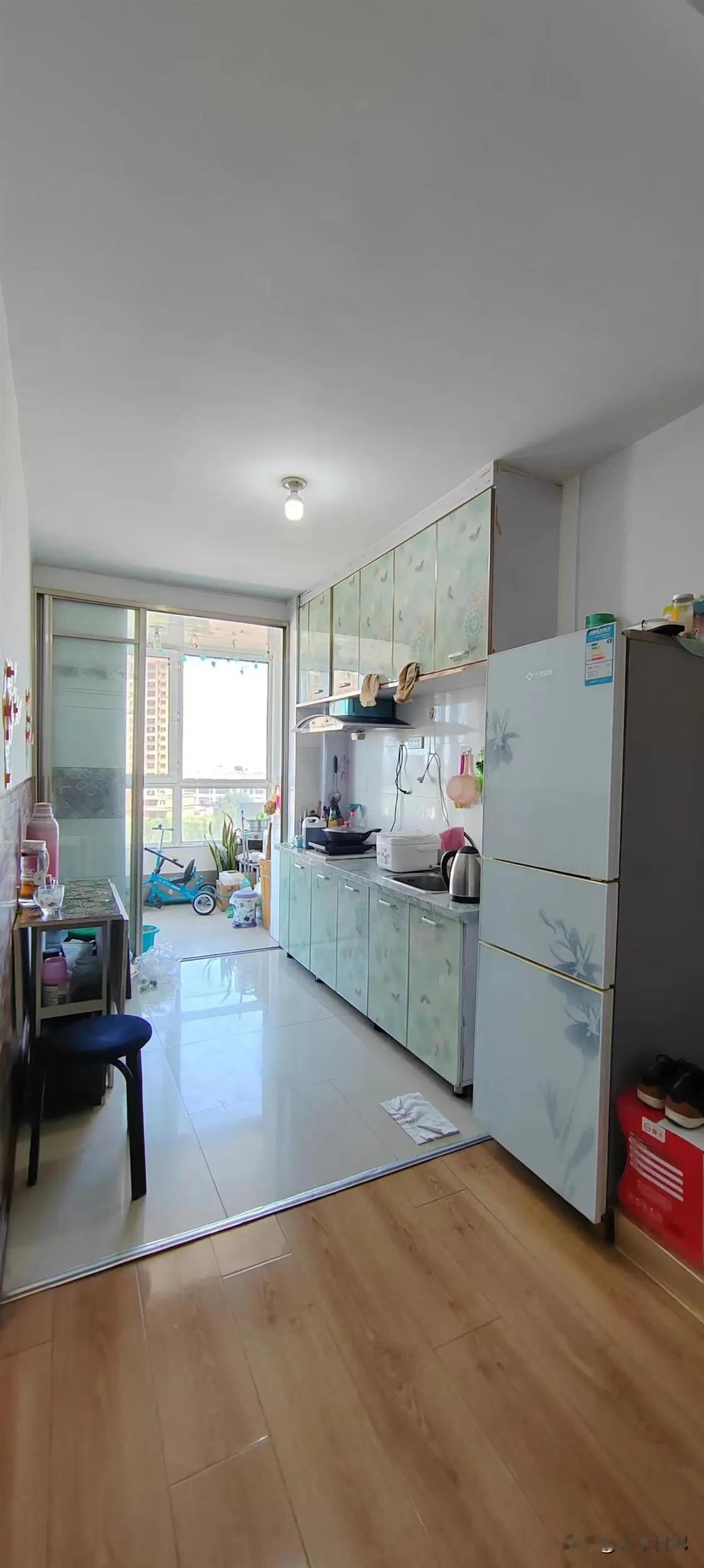 真的被邻居的经历扎心了，这几年的房价，真的把普通人的日子熬成了苦水😭我们