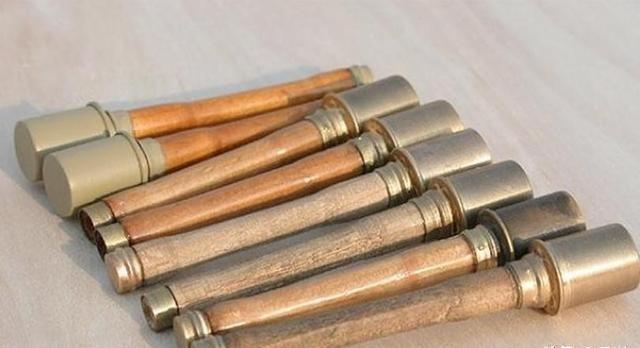 抗战时期，卫立煌给了八路军多少武器弹药？在粤军第二军，卫立煌一步步爬上来。孙