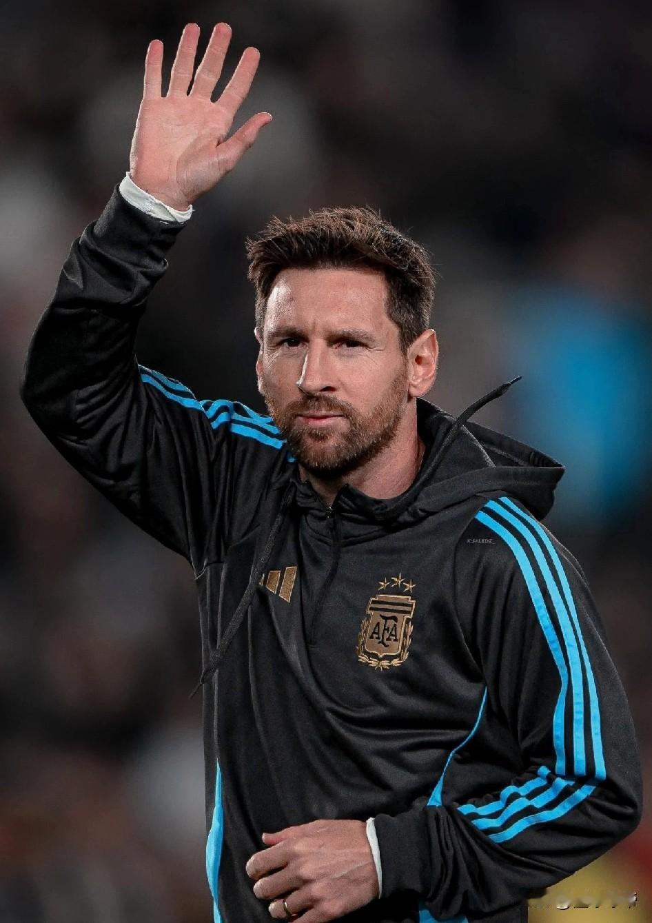 球王也不是香饽饽，梅西两次主动要求加盟沙特联赛被拒绝!近日，沙特知名体育运动