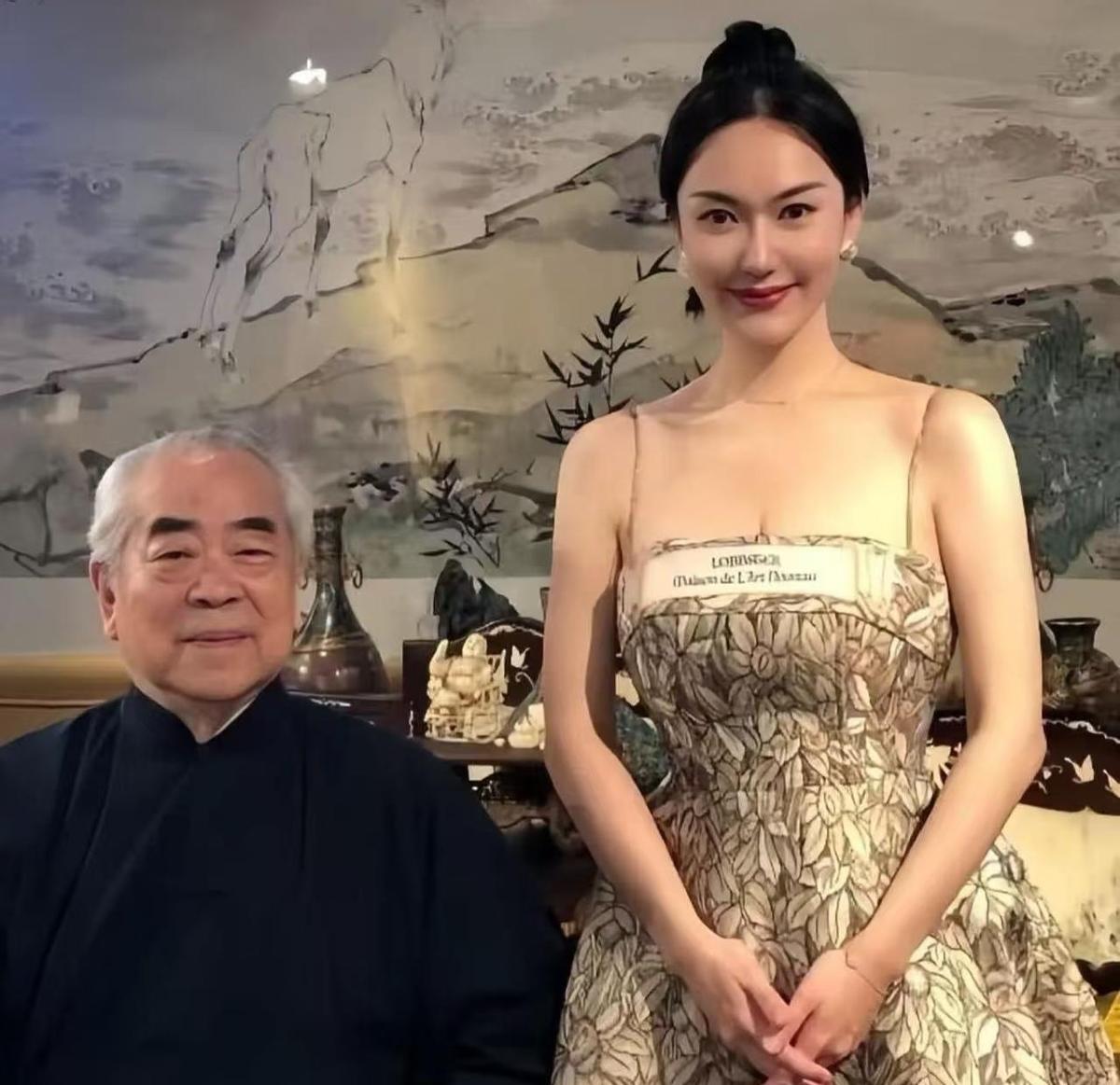 87岁还能喜当爹？范曾大师这回算是把“老夫少妻”的遮羞布彻底扯下来了！本来以