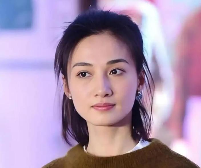 冯文娟，回应了！ 10月6日傍晚，她发了一条动态，三句话把事说清楚了：“朋友