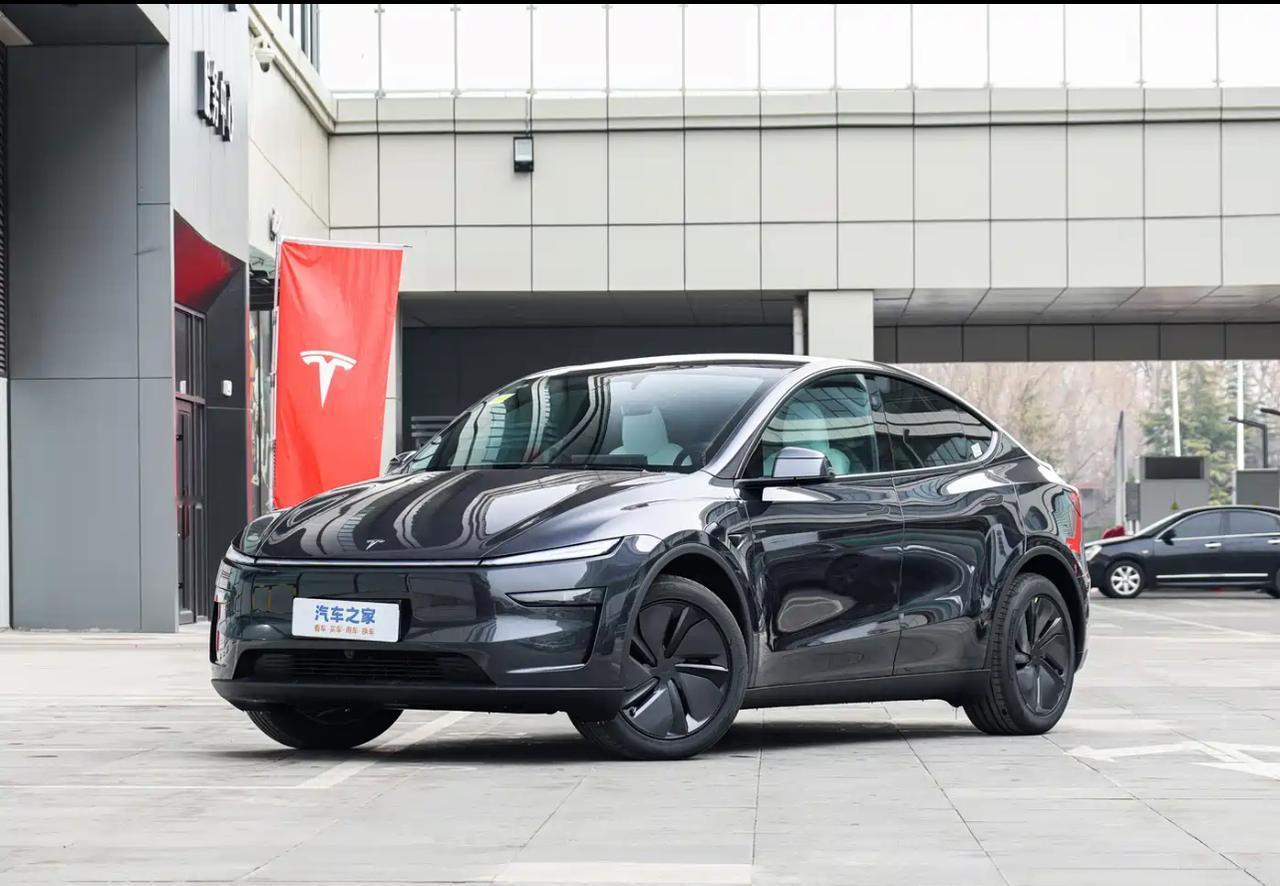 2026款特斯拉ModelY完成迭代核心配置小幅调整2026款特斯拉Mo