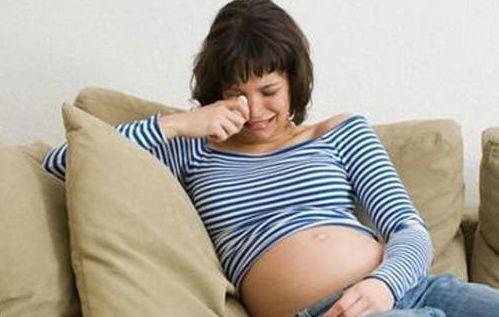 怀孕期间不注意造成宝宝出生耳聋, 孕妈咪孕期需谨慎注意