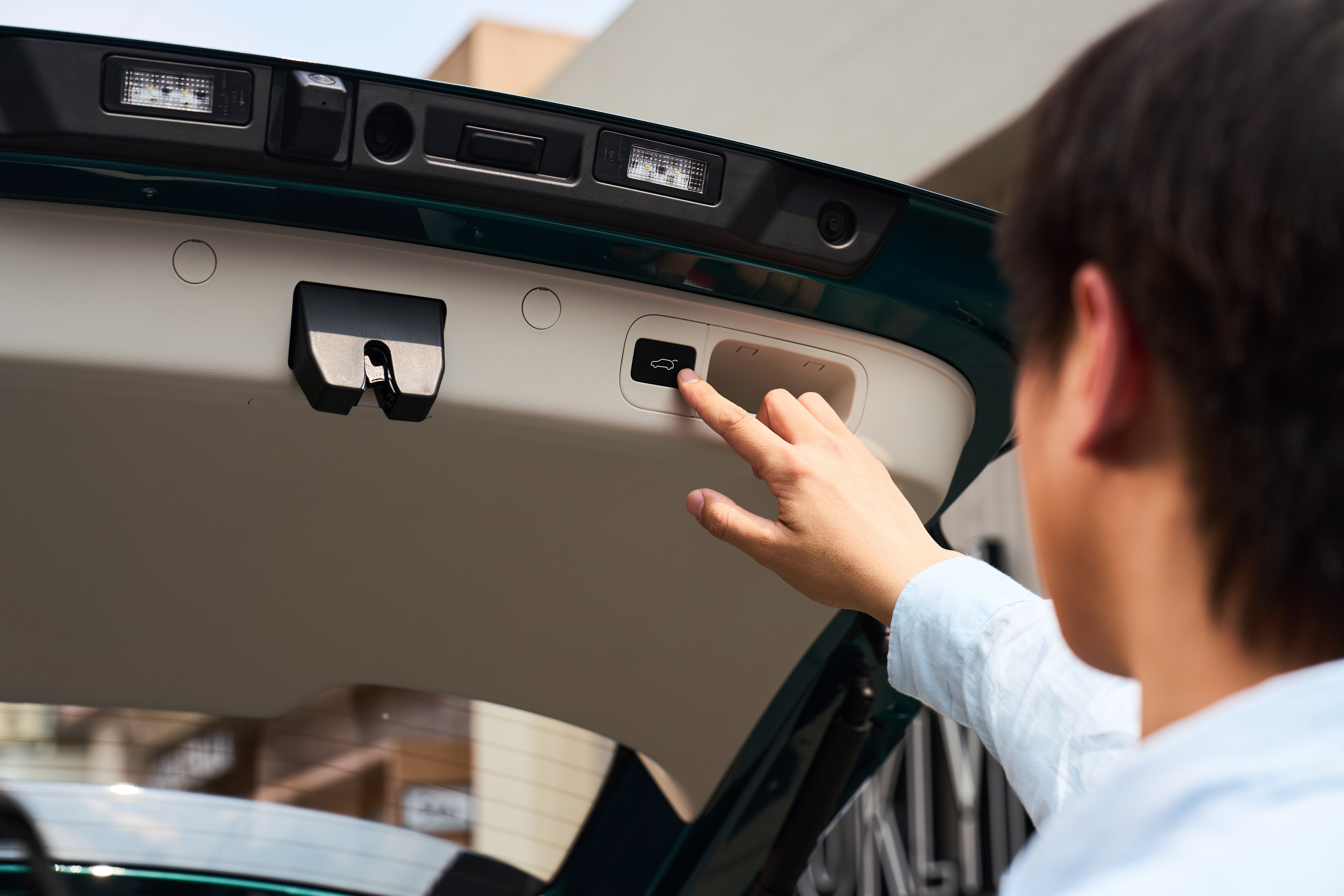 4月14日缤果Pro开启预售孟子义颜选座驾缤果Pro孟子义和五菱缤果三搭官宣