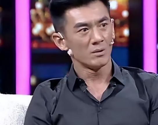 2004年，演员任天野接到了大11岁继母的电话：“我有了你爸的孩子，他让我打掉，