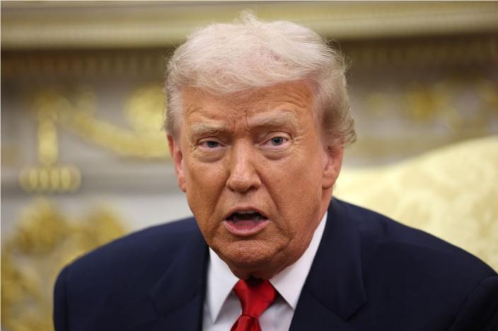 特朗普引爆爱泼斯坦核弹！哈佛校长当天辞职，30天后还有谁？11月19日