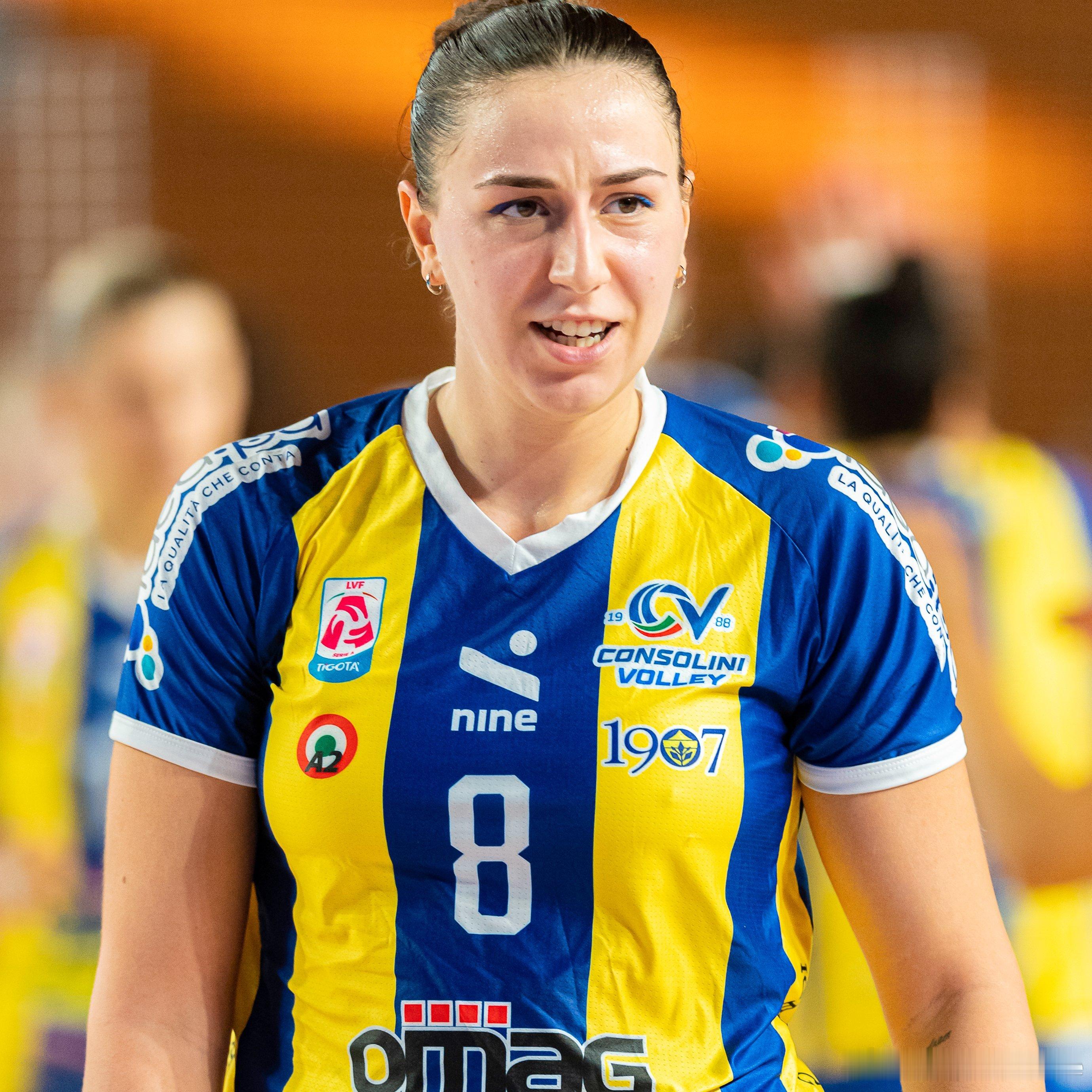 ⚡️屋漏偏逢连夜雨🟡🔵圣乔瓦尼队的最佳得分手、庄宇珊的对角主攻手安娜·皮