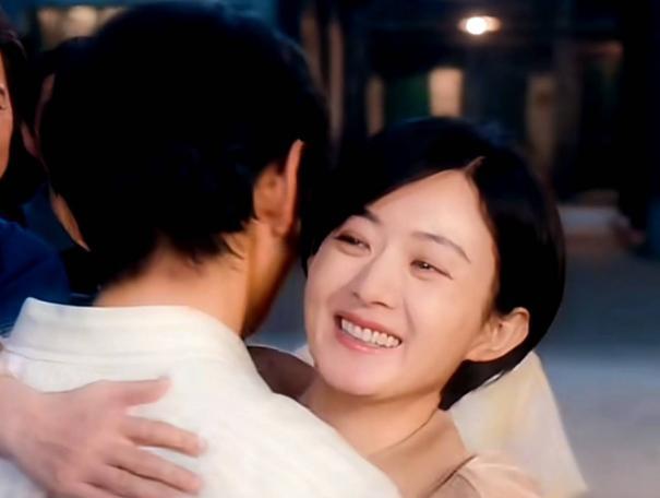 豆瓣8.5分的央视大戏，播到一半观众集体弃剧。朱媛媛患癌拍完最后一镜，你每笑一