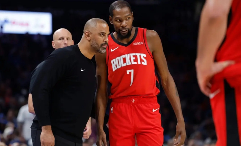 乌度卡就是火箭的争冠短板！火箭104-110爆冷输独行侠，虽然有一部分原因是