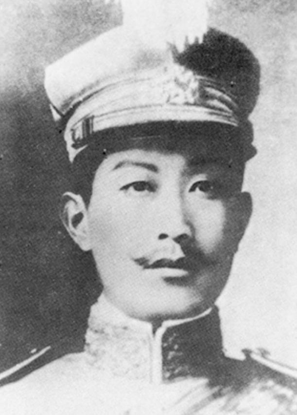 1916年军神蔡锷病逝，终年34岁，-蔡锷14岁就高中秀才，被称为神童，21岁当