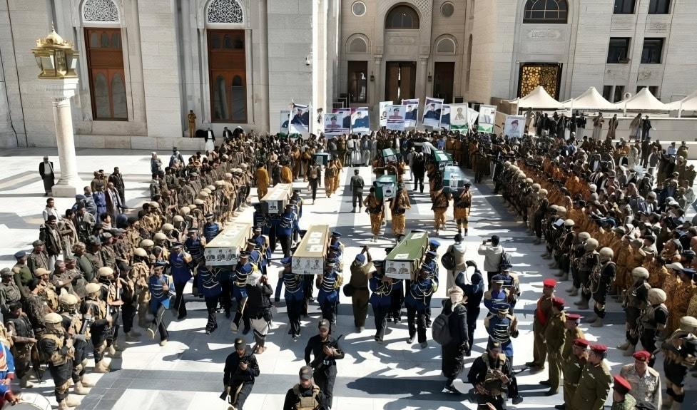 重大挫败！胡塞高级指挥官精锐旅长遭突袭，7人全部惨死，现场十分凄惨！2026