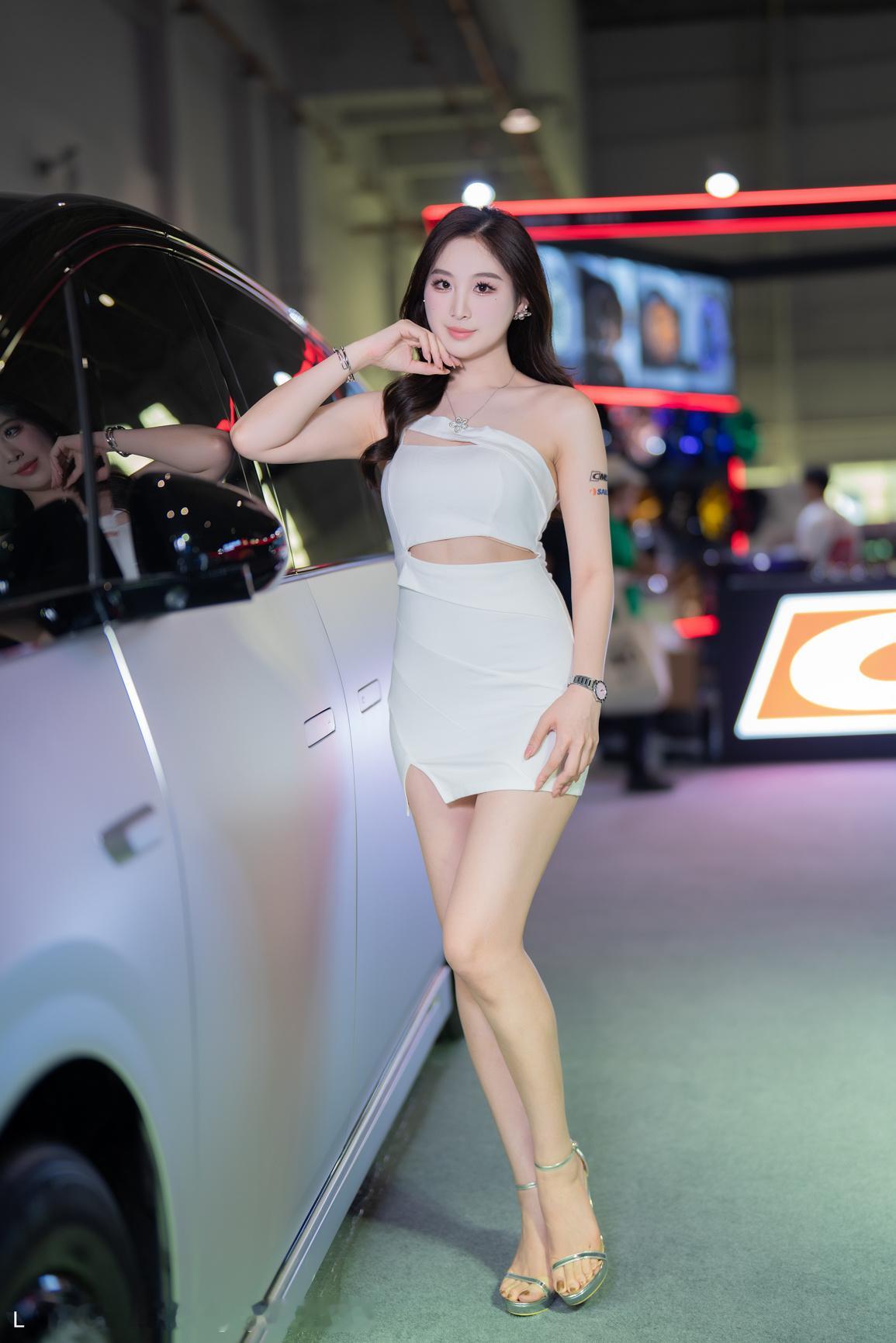 聆听猎人的车展日记猎人在东莞改装车展猎人与车展2025东莞ait改装车展想把