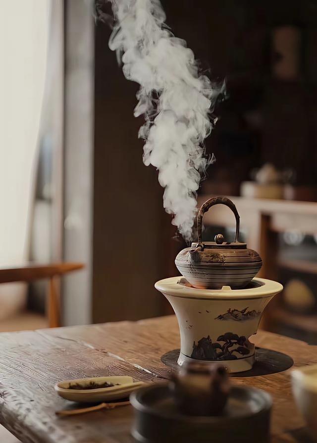 一段非常有道理的话：“如果你五六十岁了，不要和八九十岁的老人长期住在一起，哪怕是