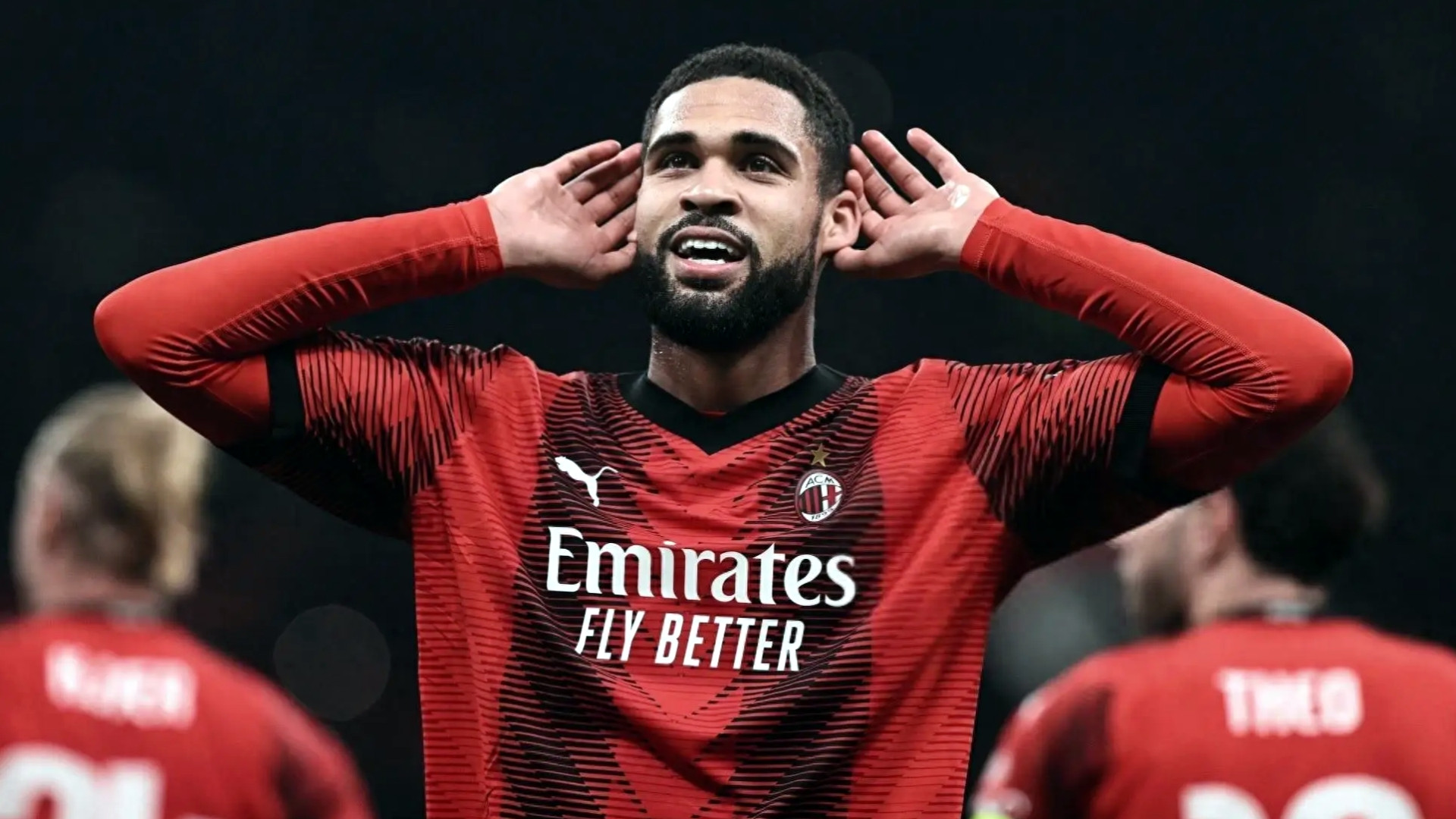 斯基拉报道称：奇克已接近与AC米兰完成续约。他拒绝了拉齐奥、贝西克塔斯和维拉之